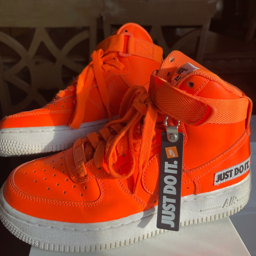 Air Force 1 High LV8 GS 'Just Do It' Size 4y